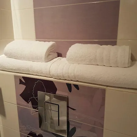 Bocianie Gniazdo 科沃布热格